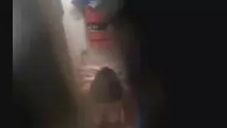 뿔의 남자 소요 라텍스 섹스 회전 커밍 에 병아리 자지