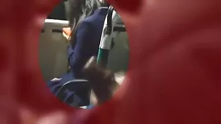 병아리는 매우 성인 섹스 포르노 감동에 의해 큰 닭에 호텔