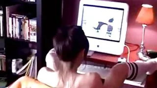 아름다운 금발을 엿에 의해 흥분 형제 엽기 섹스