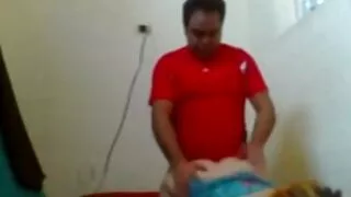 잘 흥분하는 여자 동물 섹스 포르노 친구의 음모로 가득 겸